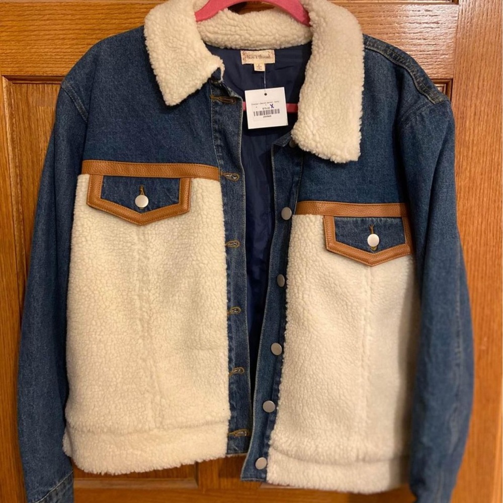 Women’s Denim and Sherpa Jacket